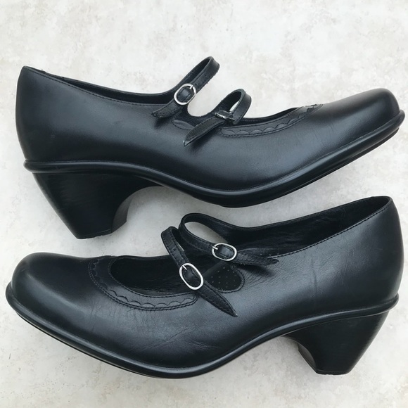Dansko Shoes - Dansko Mary Jane’s sz 12